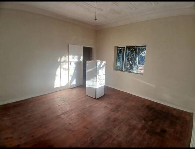 5 BEDROOM HOUSE FOR SALE IN JEPPESTOWN